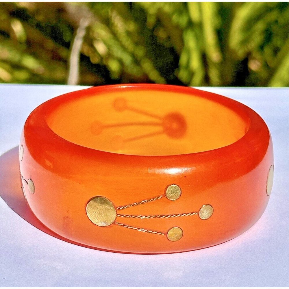 Vtg Bakelite Translucent Orange Juice Chunky Bangle Bracelet Brass Inlay Tested